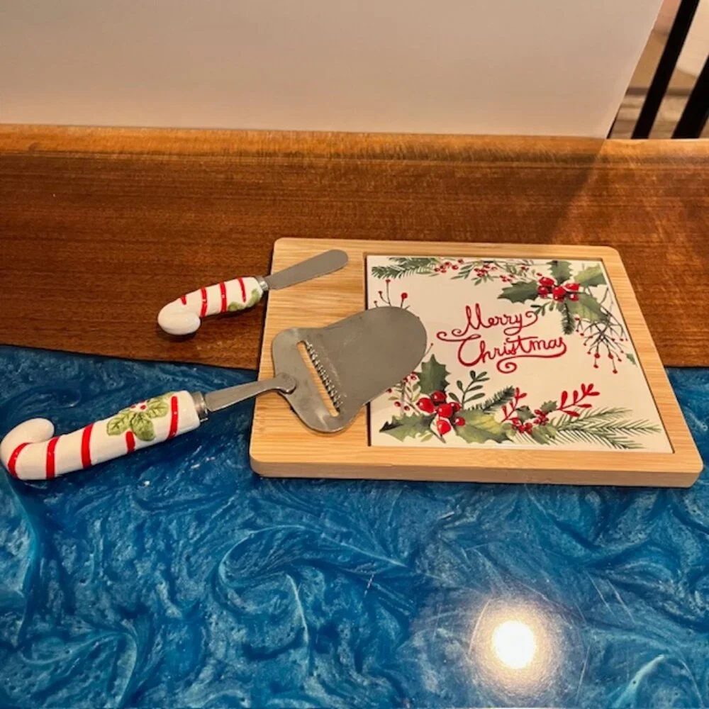 Merry Christmas Cheese Cutting Magnetic Board Serving Tray Slicer Spreader